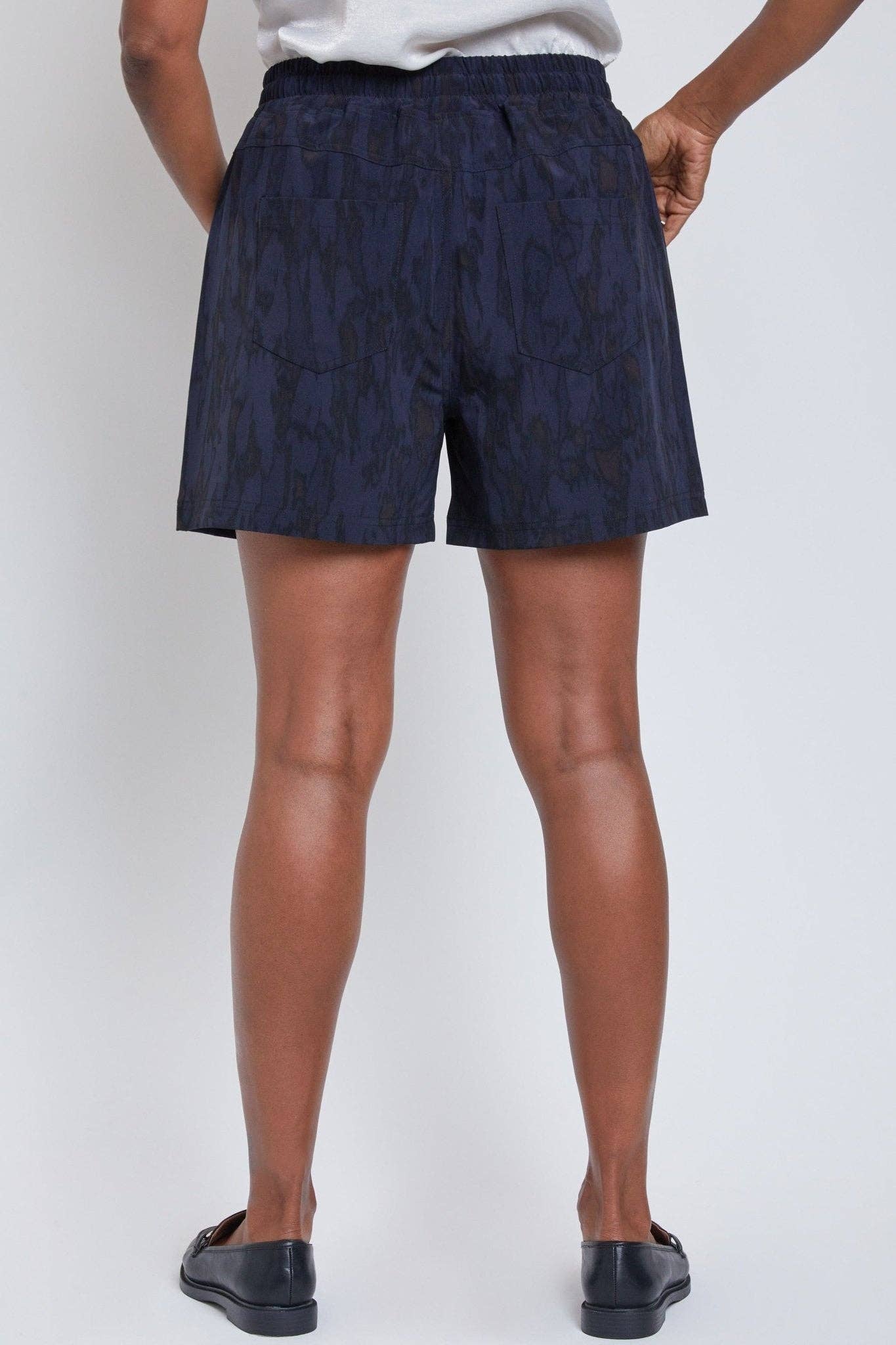 Jasmine Shadow Drawstring Shorts