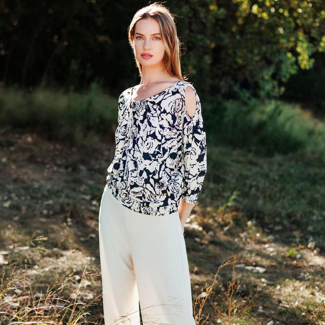 Open Shoulder Blouson Waist Top