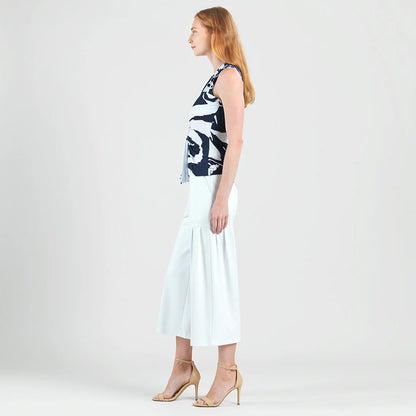 Sleeveless V-Neck Center Front Tie Top