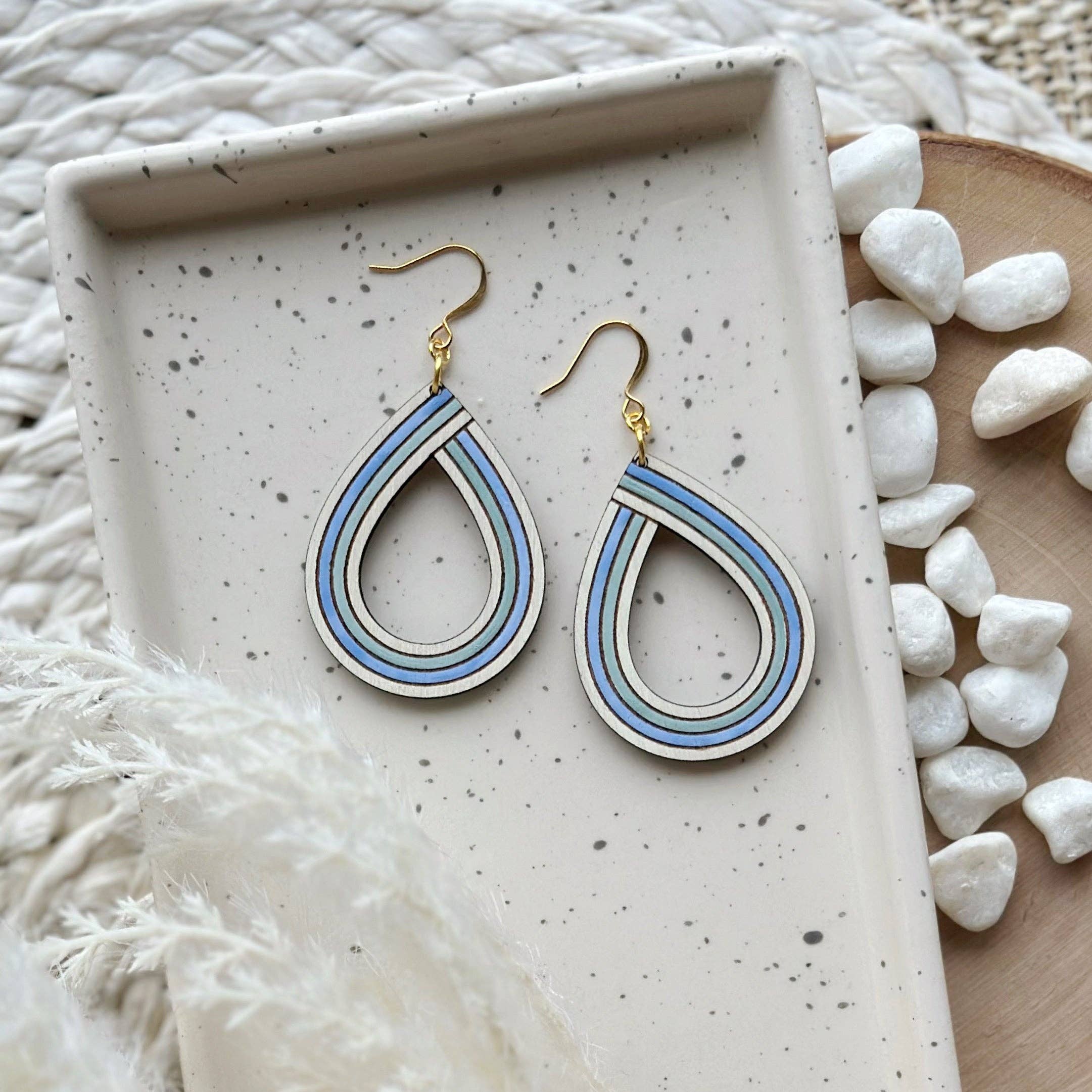Costal Waves Hoops